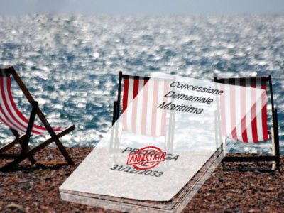 concessione demaniale marittima, proroga annullata